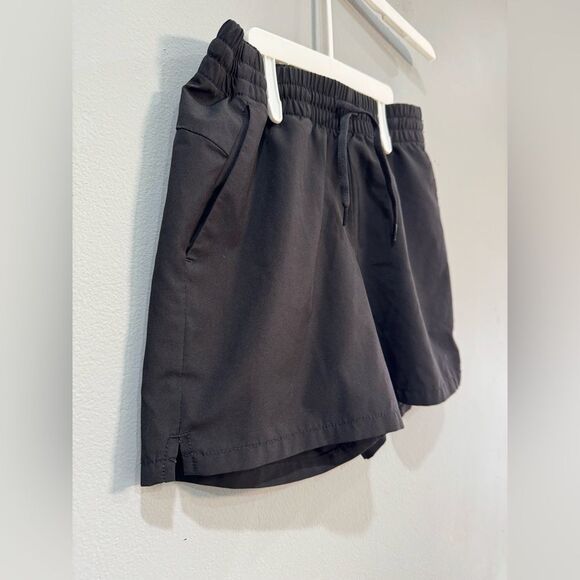 Boys’ Black Old Navy Athletic Shorts Size S EUC - Picture 3 of 6